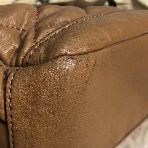 Burberry quilted tan leather purse 😍 - Picture 12 of 13